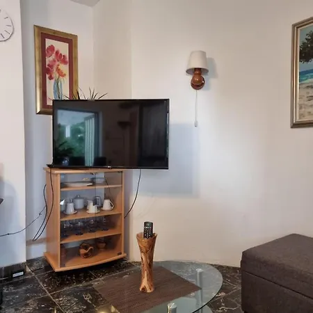 Villa Green טרוגיר