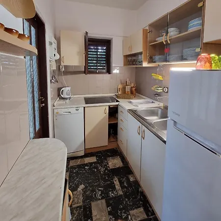 Villa Green Apartment