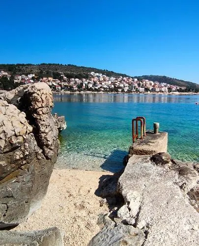 Villa Green Трогір